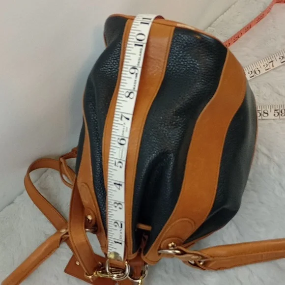 Cristina Italy real leather drawstring bucket bag with strap Black Brown - Picture 7 of 16